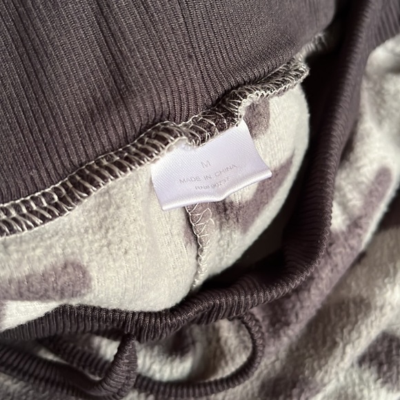 Fleece joggers - Picture 2 of 2